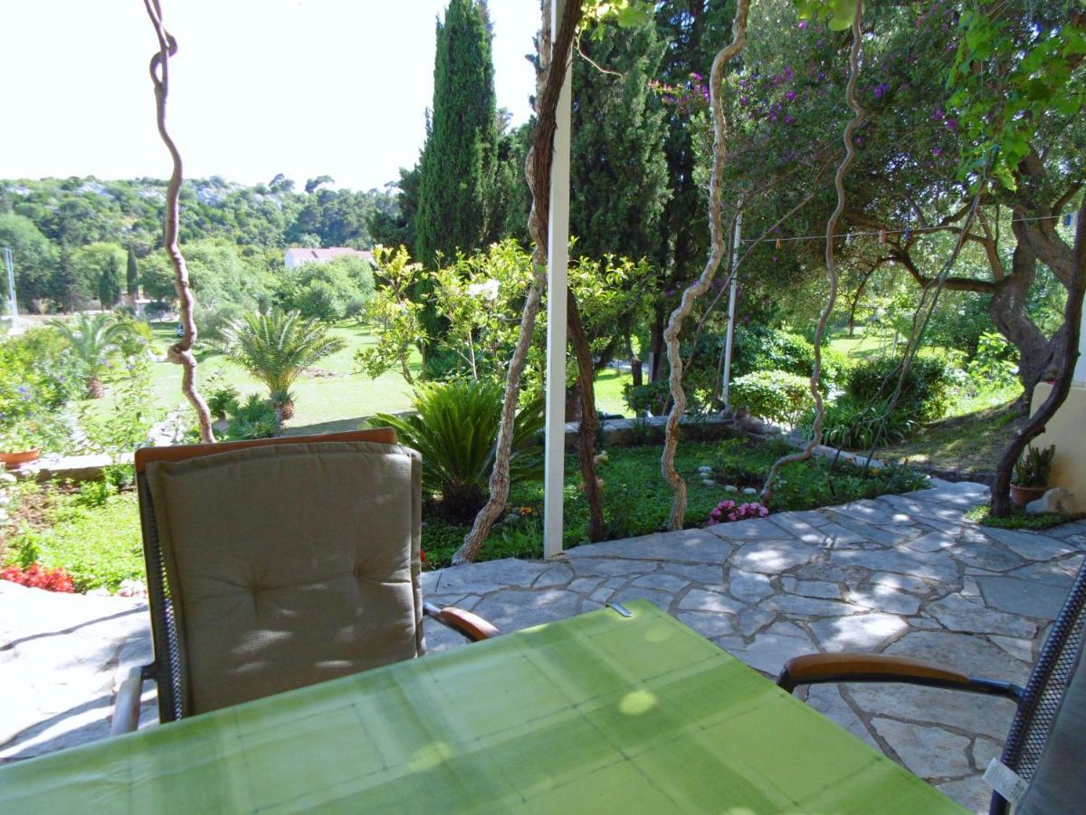 מליני Guesthouse Kanjuo מראה חיצוני תמונה