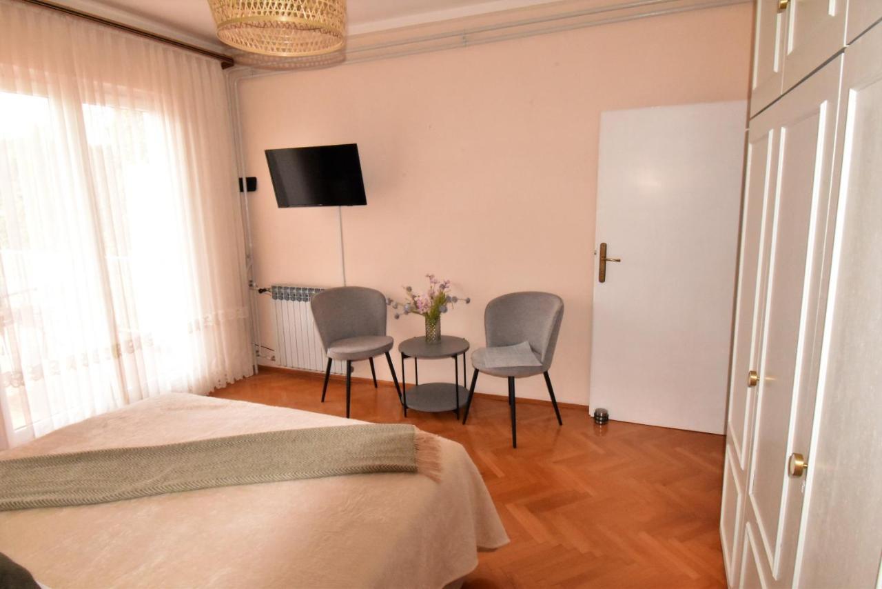 מליני Guesthouse Kanjuo מראה חיצוני תמונה